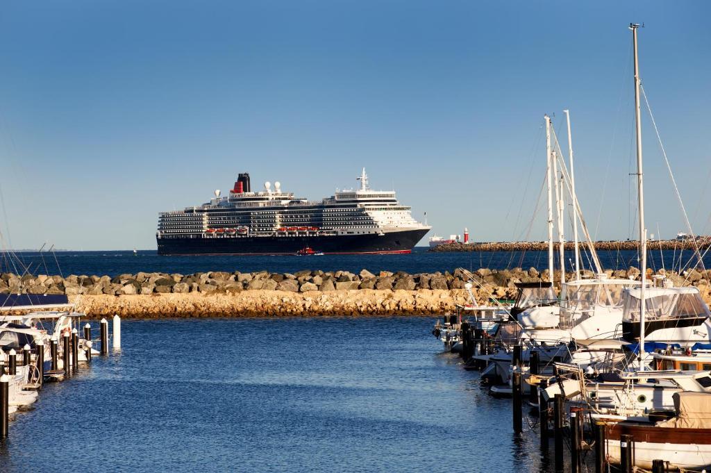 Be. Fremantle Aparthotel Exterior foto